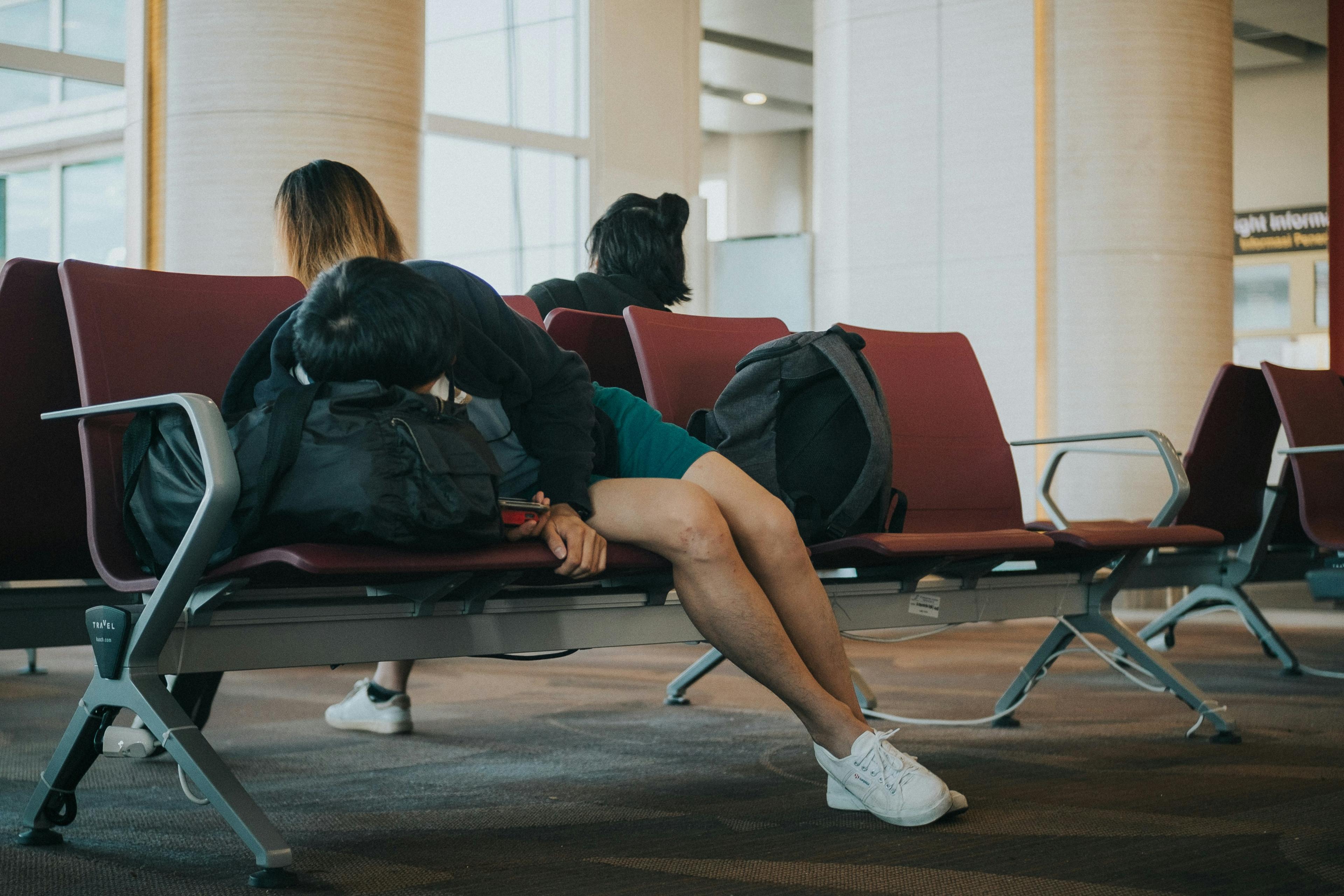 What are the different types of jet lag treatments at Synova?