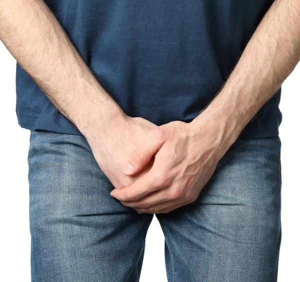 What are the different types of genital warts treatments at Synova?